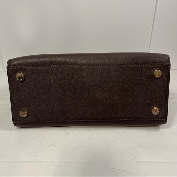 Michael Kors Selma Large Satchel Zip Top in Brown - Picture 8 of 16